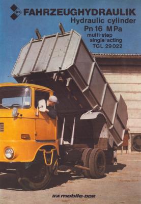 Robur Fahrzeughydraulik Prospekt 1982 e