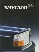 Volvo 240 brochure 1983