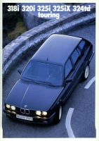 BMW 318i 320i 325i 325iX 324td touring brochure 1989