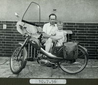 4 Photos Moped Rex 1955/56